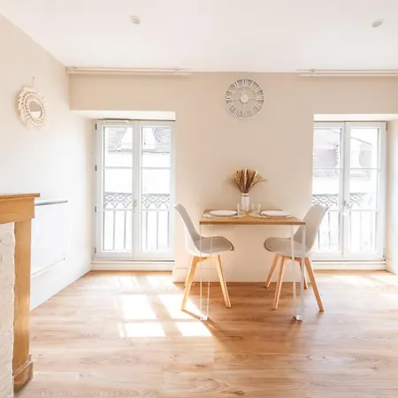 Ly Berbis Apartment *